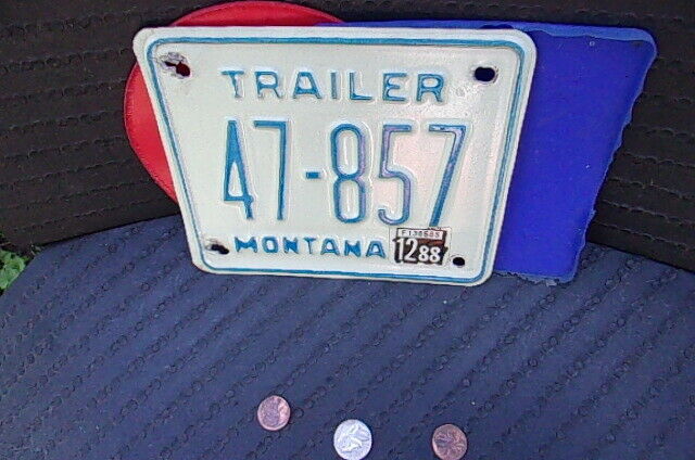 Expired Montana "trailer" License Plate ...    (47 857)