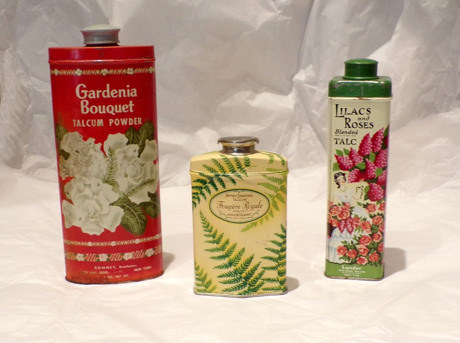Vintage Talcum Powder Tin Lot Gardenia Bouquet Fougere Royale  Lilacs & Roses